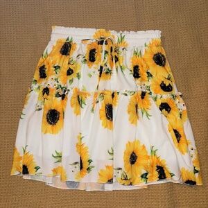 Amazon Essentials Sunflower Skirt Size Small